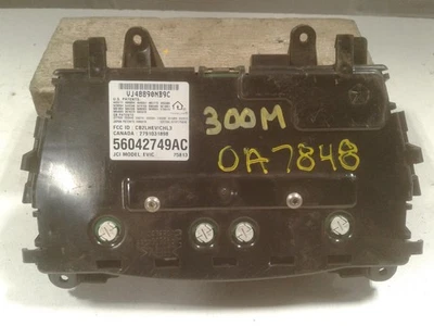 Pantalla de infoentretenimiento usada se adapta a: Chrysler 300m 2001 reproductor navegación grado B Foto 1 de 4