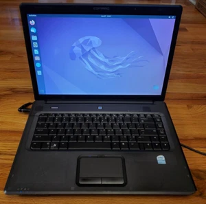 HP Compaq Presario C700 | 2 GB RAM | 160 GB disco duro | Linux - Imagen 1 de 9