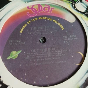 The Whispers – Out The Box (Solar – YD-12052) - Imagen 1 de 4