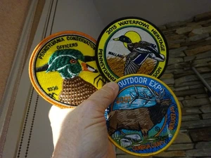 3 VINTAGE PA GAME COMMISSION CONSERVATION ELK OUTDOOR EXPO PATCHES 4" DIAMETER - Picture 1 of 1