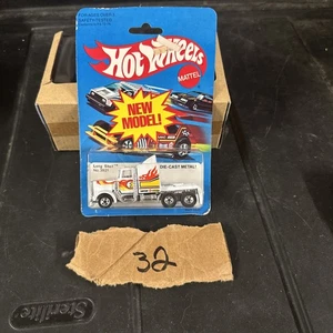 VINTAGE 1981 HOT WHEELS LONG SHOT KENWORTH TRUCK NO. 3921 Semi  - Bild 1 von 15