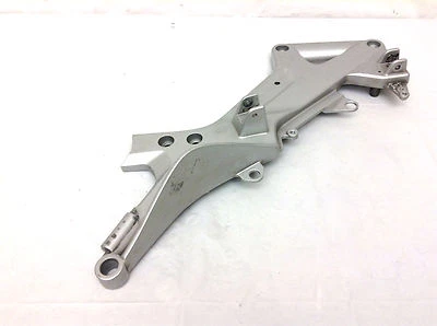 SOPORTE ESCALÓN PRINCIPAL DERECHO HONDA 2003-2007 ST1300 ST1300A 50600-MCS-G01ZA * Foto 1 de 4