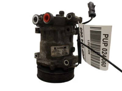 1994-1997 Dodge Ram 1500 5.9L A/C Compressor Usado OEM 55055540 - Imagem 1 de 4