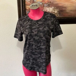 Camisa para mujer Lululemon Long Distance Heritage camuflada jacquard negra roca lunar - Imagen 1 de 7