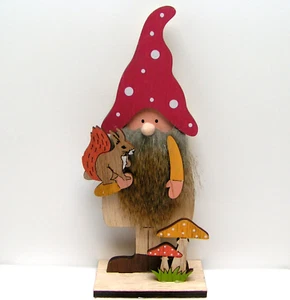 Formano Wichtel Rote Mütze Punkte Herbst 22 cm Holz Fliegenpilz Eichhörnchen - Bild 1 von 1