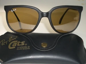 VINTAGE B&L RAY BAN 50 MATTE BLACK PHOTOCHROMIC LENS CATS 1000 SUNGLASSES NEW - Picture 1 of 12