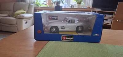 Bburago Burago Mercedes Benz 300 SL 1954 1:18 Modellauto - Bild 1 von 2