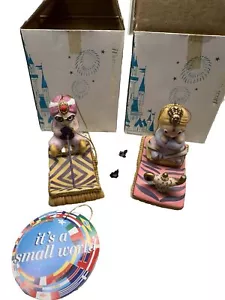 2 Vintage Disney It's a Small World Magic Carpet Ride Goebel Ornamente Weihnachtsbox - Bild 1 von 24