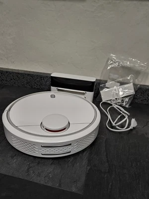 Robot Vacuum Cleaner SDJQR02RR Staubsaugerroboter - Bild 1 von 4