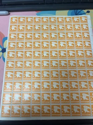 US SCOTT 1735 MINT SHEET OF 100 A EAGLE US POSTAGE STAMPS 15 CENT FACE MNH. 1978 - Image 1 of 4