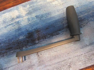Lewmar Aluminum Non-locking 10" Winch Handle - Picture 1 of 6