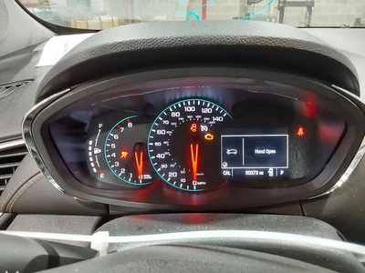 Used Speedometer Gauge fits: 2017 Chevrolet Trax cluster MPH ID 42527230 Grade A Foto 1 de 4