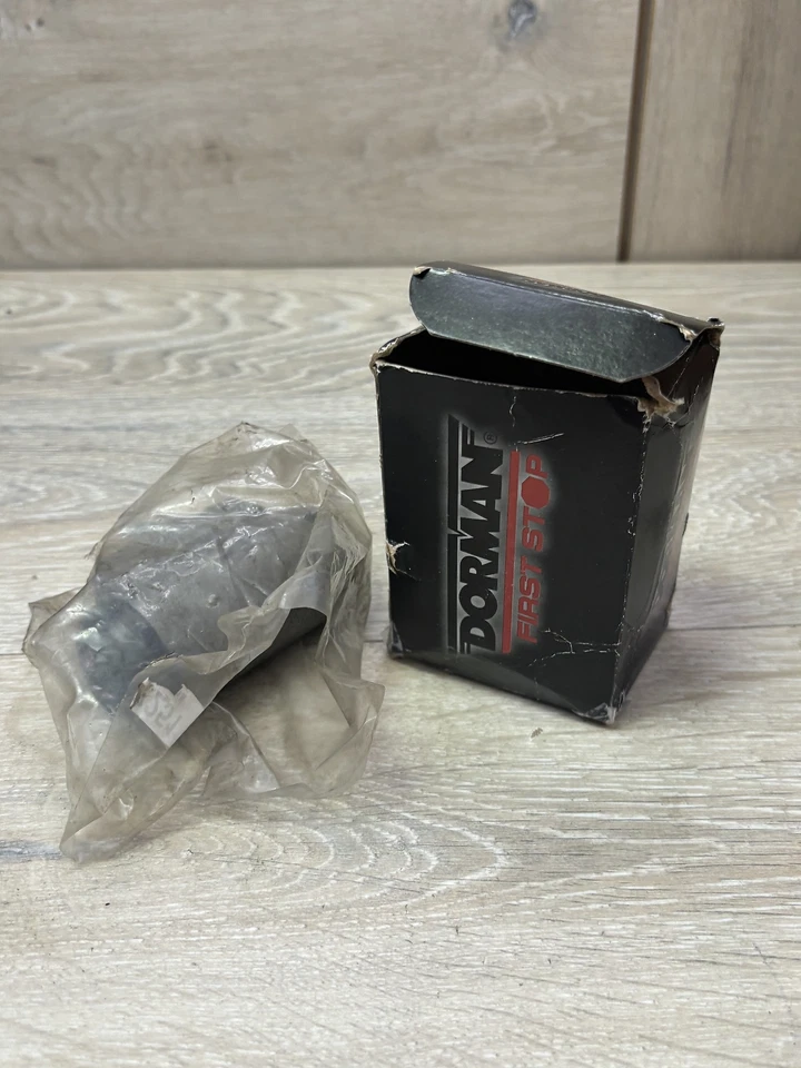 Cilindros de rueda de freno de tambor TRASEROS L & R para FORD E250 E350 F250 F350 W370042 Foto 1 de 3