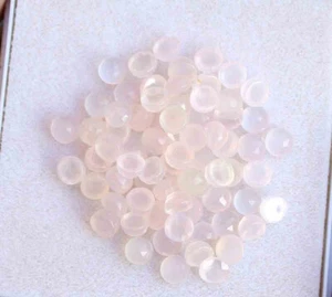 Rosa Chalzedon rund facettiert geschliffen lose Edelstein 21,40 ct 4 mm 65 Stück - Bild 1 von 2