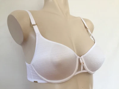 Chantelle Monogram. Spacer T-Shirt BH C11ZN3. Weiss NP 88€