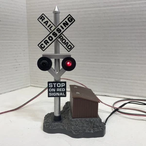 LGB/Life-Like #1962 Lighted Operating Crossing Signal *G-Scale* - Picture 1 of 12