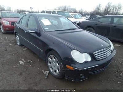 C280      2006 Wiper Arm               328224 - Image 1 of 4