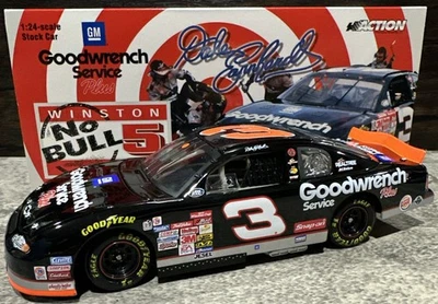 2000 Dale Earnhardt Sr #3 GM Goodwrench No Bull 1/24 Action Nascar Diecast Bank - Image 1 of 4