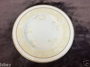 Villeroy und Boch Premium Knochenporzellan 8 3/4 Zoll Teller 225 mm - Bild 1 von 3