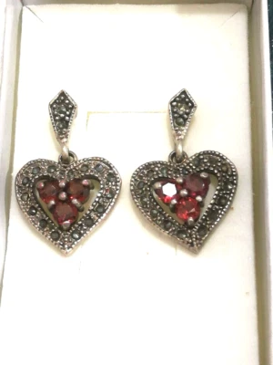 ANTICHI ORECCHINI ARGENTO 925 MARCASSITE CON AUTENTICI RUBINI 1910/30 ART DECO - Immagine 1 di 2