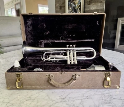 Placa de plata Holton MF HORN ST304 Foto 1 de 4