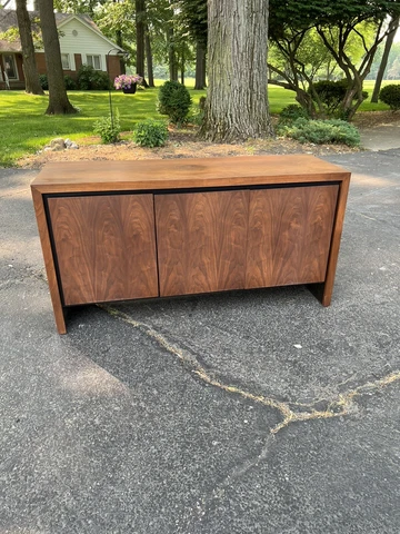 Mid-Century Modern Walnut Buffet / Credenza by Dillingham Cover