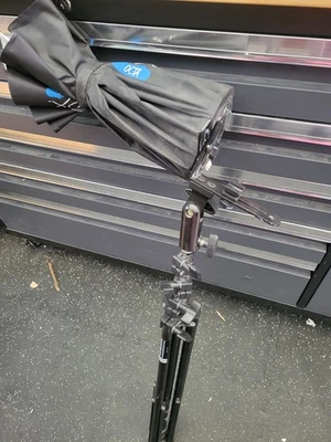 Westcott Rapid Box 26" Octa for Hotshoe Flash-Works great - Image 1 of 4