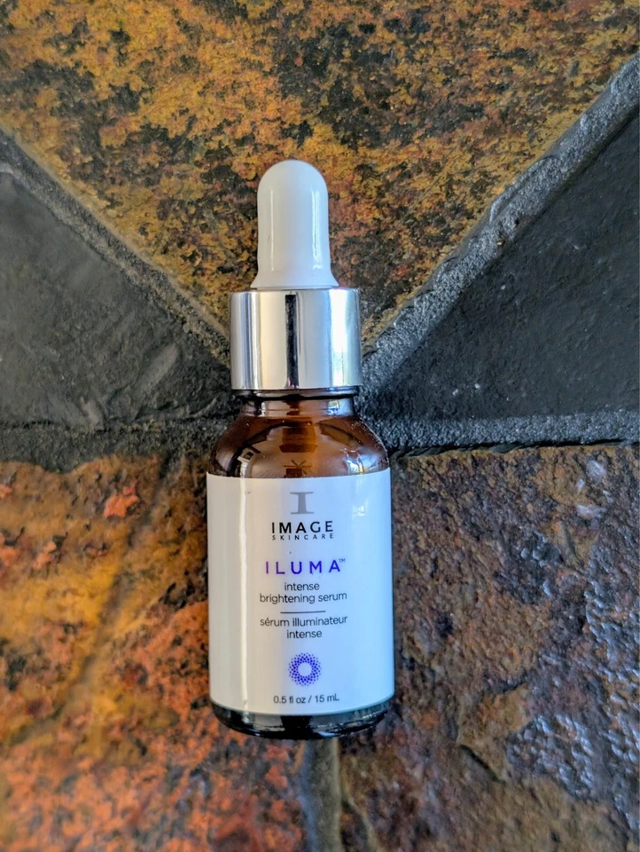 Image Iluma Intense Brightening Serum - Image 1 of 1
