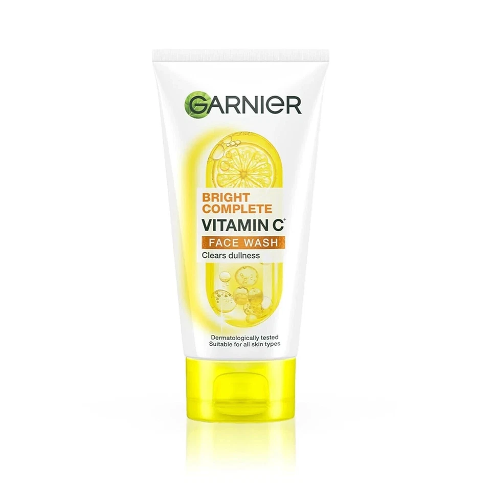 Garnier Skin Naturals Facewash Cleansing and Brightening Bright Complete 150g