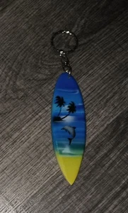NEW 4 Inch Surf Board Keychain - Picture 1 of 2