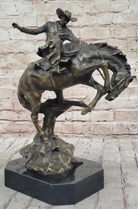 Estatua escultura grande Bronco Buster 100 % bronce sobre mármol de Frederic Remington - Imagen 1 de 10