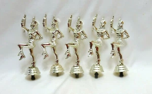 TROPHÄE KONVOLUT 5 FMALE MAJORETTE TROPHÄE TEILE FIGUREN TOP TOP TOPPER KUNSTSTOFF - Bild 1 von 2