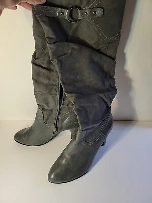 Botas Aerosoles Femininas Cinza Couro Sintético Camurça Joelho Salto Alto Plataforma Tamanho 9 - Imagem 1 de 4