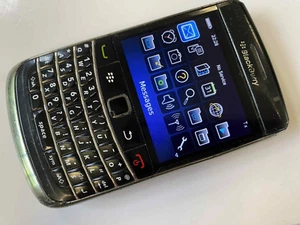 BlackBerry Bold 9700 - Smartphone - Unlocked - Mobile QWERTY Keypad Chrome - Picture 1 of 8