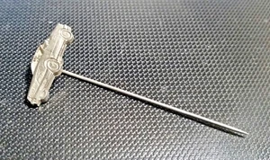 Mercedes Benz Anstecknadel SL 500 silbern 25x9mm Original - Bild 1 von 1