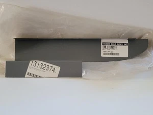 NEW Thomas Built Buses TBB 13132374 Bumper Trim - Bild 1 von 2
