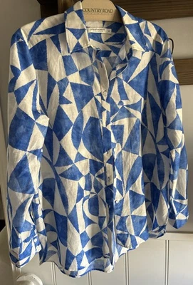 Sportscraft Stunning Women’s Silk Blend Blue White Shirt Blouse Size 10 - image 1 of 4
