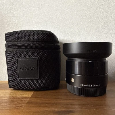 Sigma 30mm f/2.8 DN Art Standard Lens For Sony E Mount w/ Cap, Hood Silver - Image 1 of 4