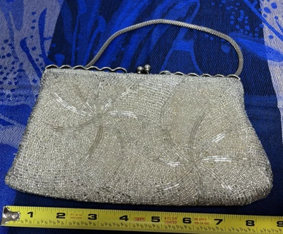 Bolso de Mano Bridgerton Victoriano Semilla Plateada Vintage Metal Starburst Años 20 Foto 1 de 4