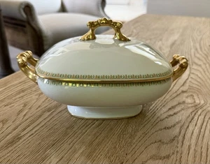 Antigua corona de laurel J. Pouyat Limoges plato de servir cubierto mediano 1890-1902 - Imagen 1 de 9