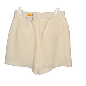 Nuevo con etiquetas Pantalones Cortos de Vestido Nine West Tiro Alto Recto Cadera y Muslo Talla Mediana Crema - Imagen 1 de 4