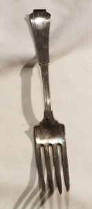 Vintage 1881 Rogers A1 Replacement Fork Collectible Silver-Plate Dinner Fork 7.5 - Picture 1 of 7