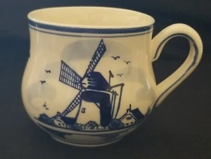 Vtg Delft Blue Coffee Cup Holland Hand Painted Windmill Floral Tea Mug White - Picture 1 of 7