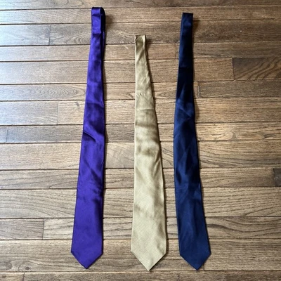 Lote de 3 corbatas PAUL FREDERICK para hombre azul liso, púrpura, dorado - seda Foto 1 de 4