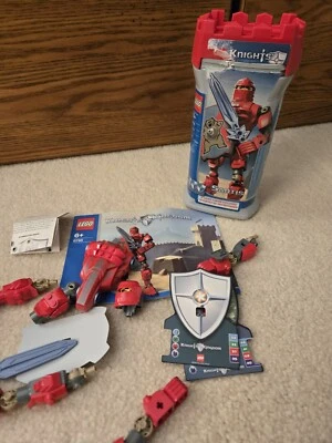 LEGO Castle: Sir Santis (8794), Rare Item, Great Condition - Image 1 of 4