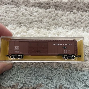 Altas N Scale 3623-3.00 50' Double Door Box Car Lehigh Valley - Picture 1 of 3