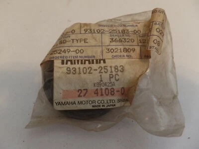 NOS YAMAHA CRANK SHAFT OIL SEAL BR 250 ET 410 400 340 300 CS EC 340 78-11  - Image 1 of 2