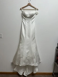 $1399 Wedding Dress Sweetheart Mermaid Ivory Sz 6 or Smaller (Altered) Preowned - Picture 1 of 12
