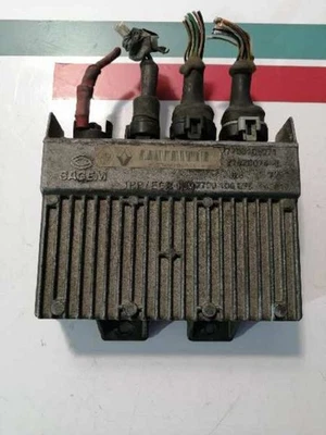 7700106071 centralina motore RENAULT ESPACE GRAND ESPACE JE0 1996 1139548 - Immagine 1 di 4