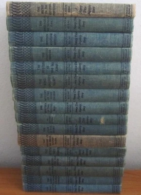 LOT OF 16 VINTAGE NANCY DREW VINTAGE MYSTERY HARDCOVER BOOKS BY CAROLYN KEENE - Image 1 of 3